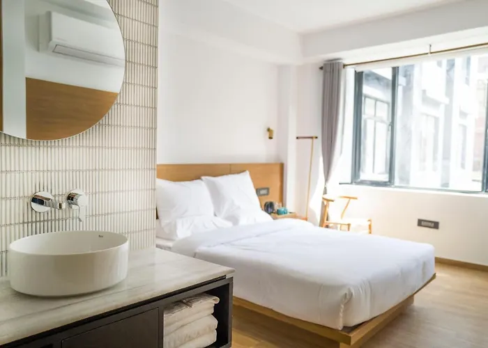 Nomad Lazimpat Hotel 4*